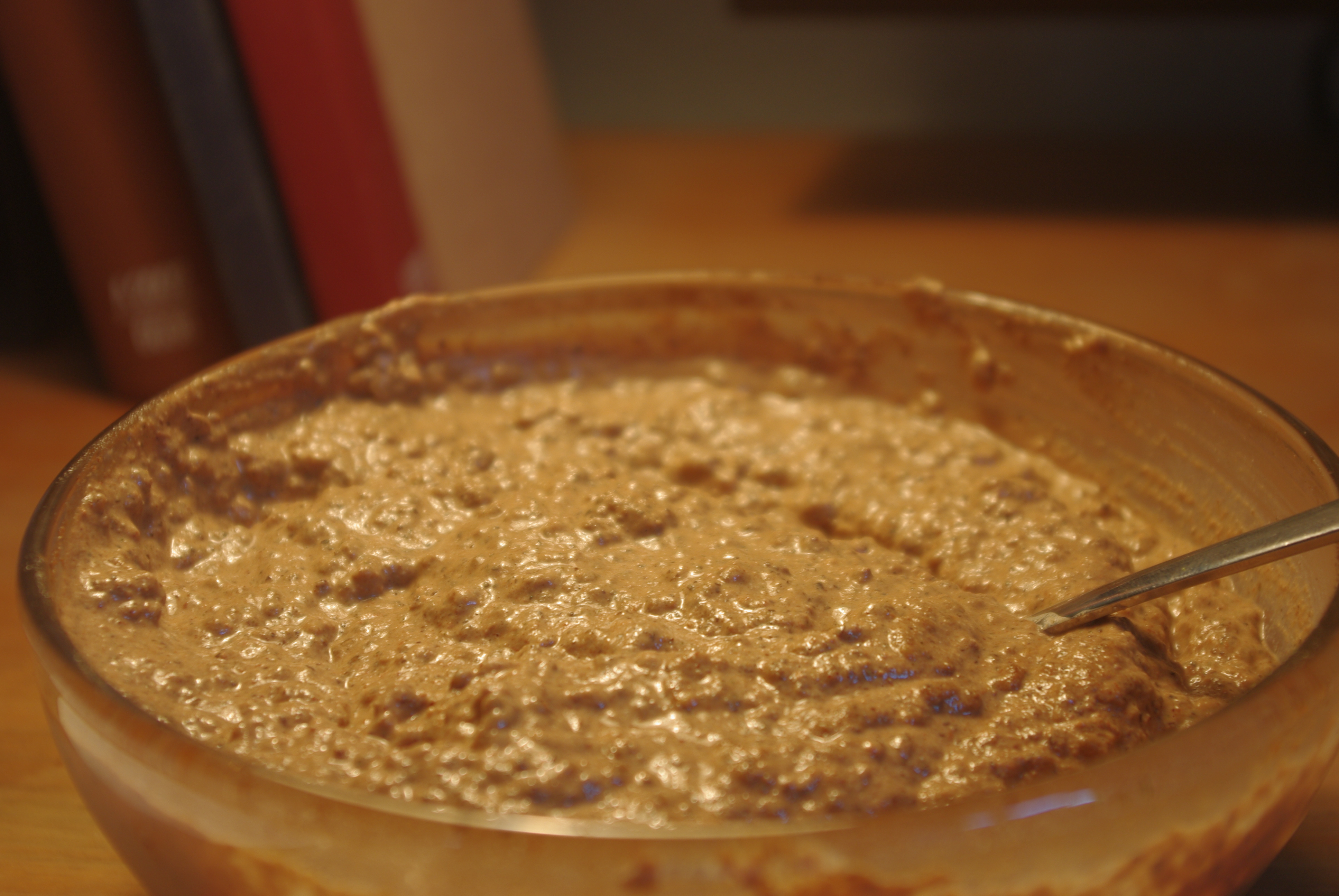 Schoko-Porridge schmeckt auch ohne alles einfach gut.