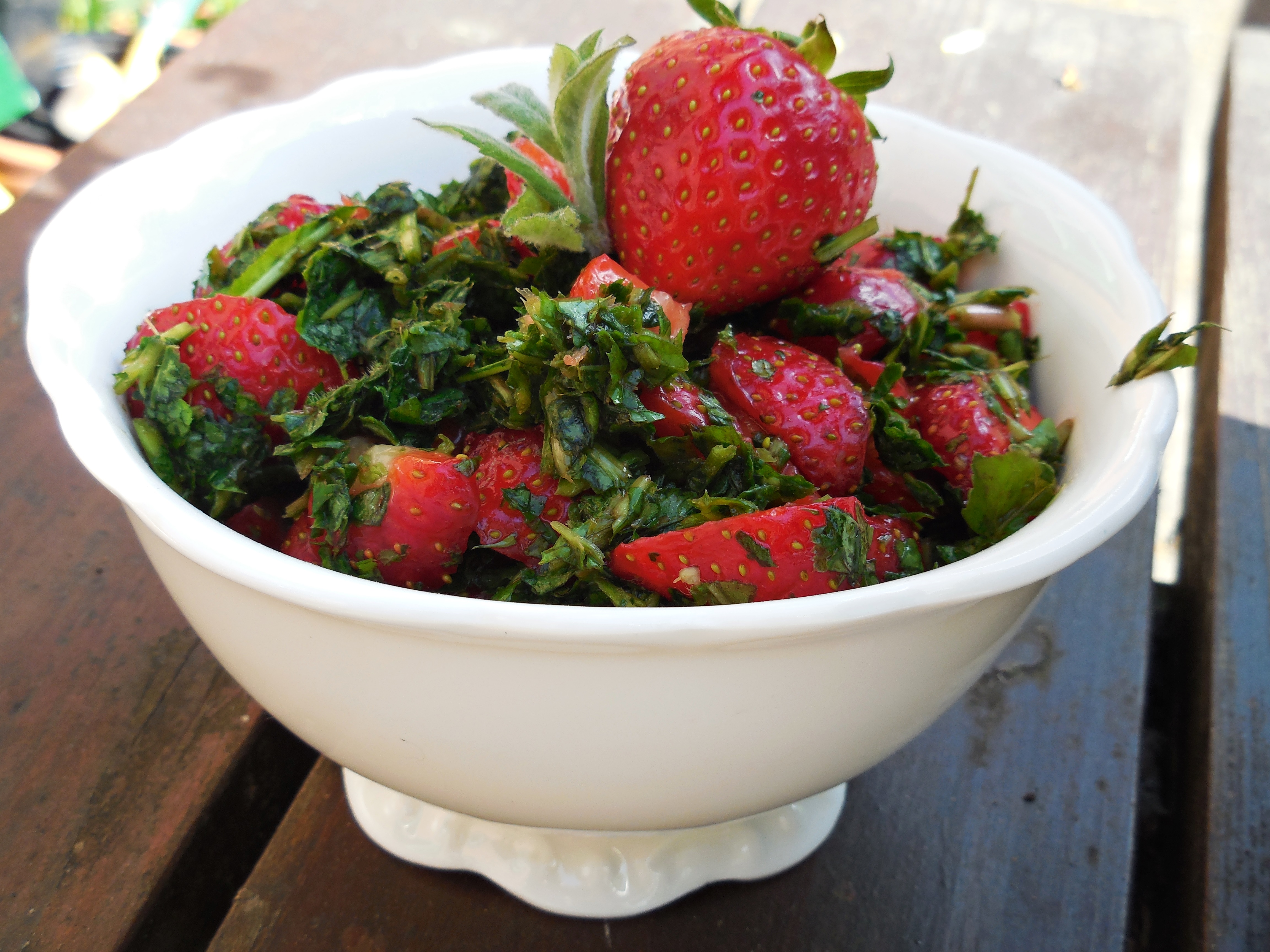 Wildkräuter-Erdbeeren-Salat 15